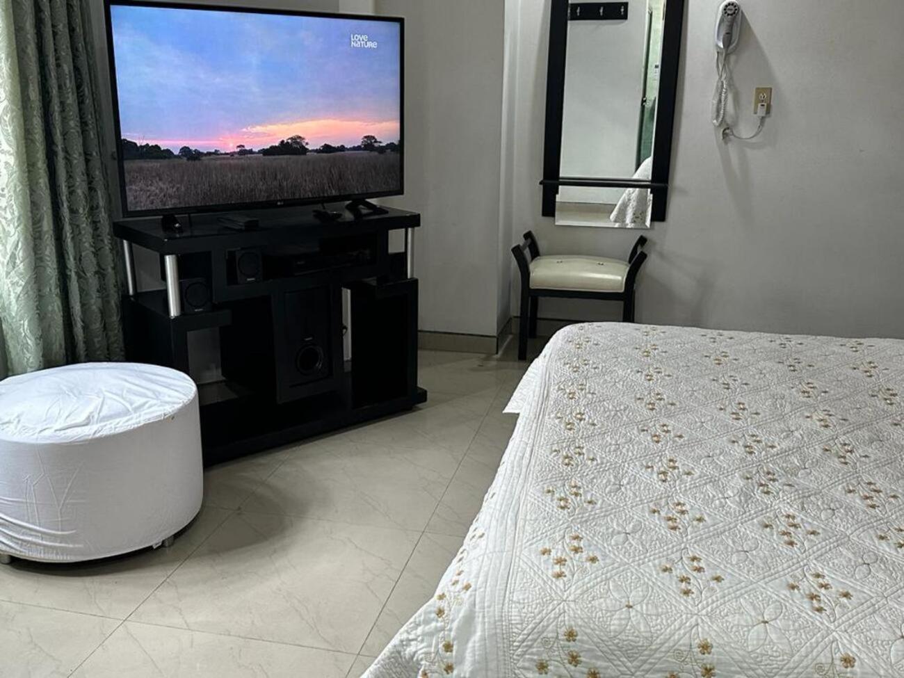 Hotel Bosque Chapinero Богота Екстер'єр фото
